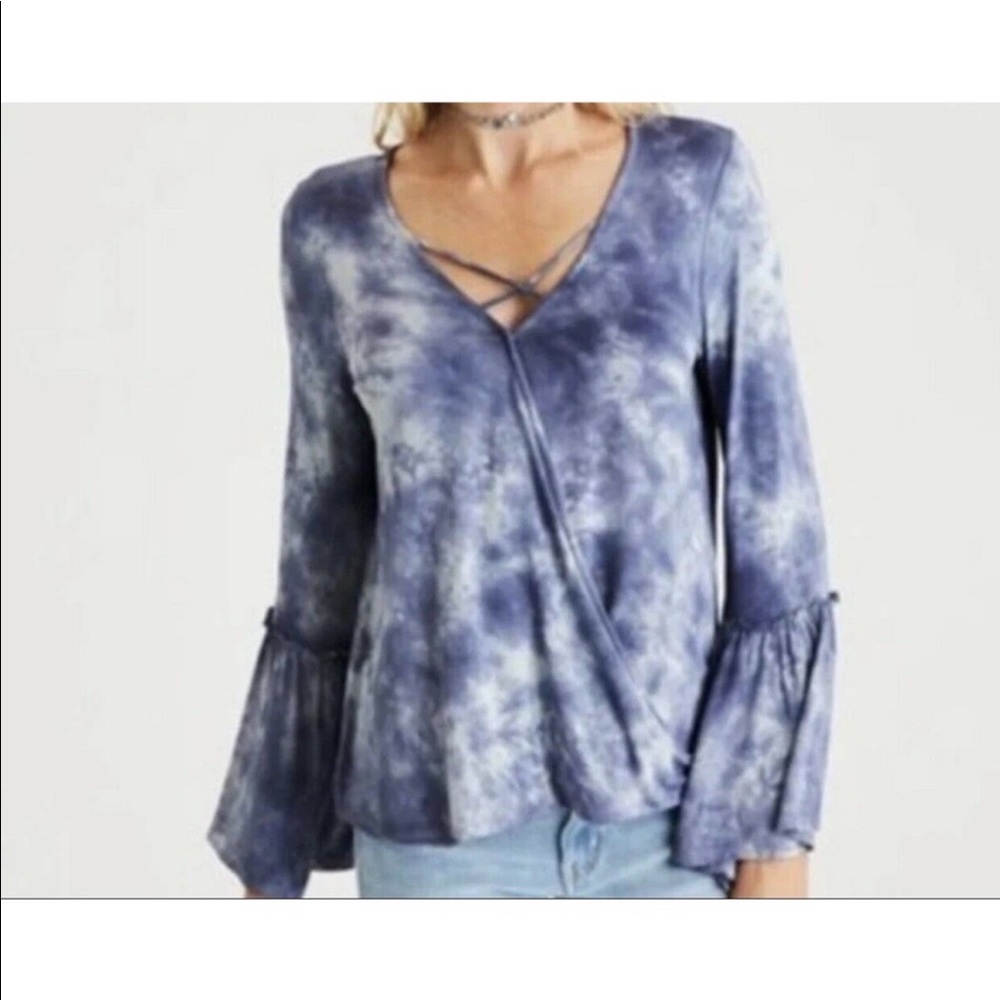 NWOT AEO Soft & Sexy BLUE Tie Dye Bell Arm Blouse Sz M